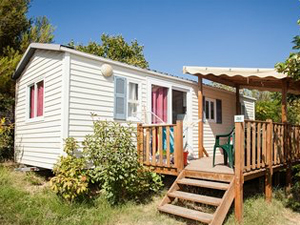 Camping *** La Baie des Anges